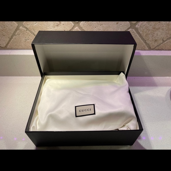 Gucci(mini) - Picture 5 of 7